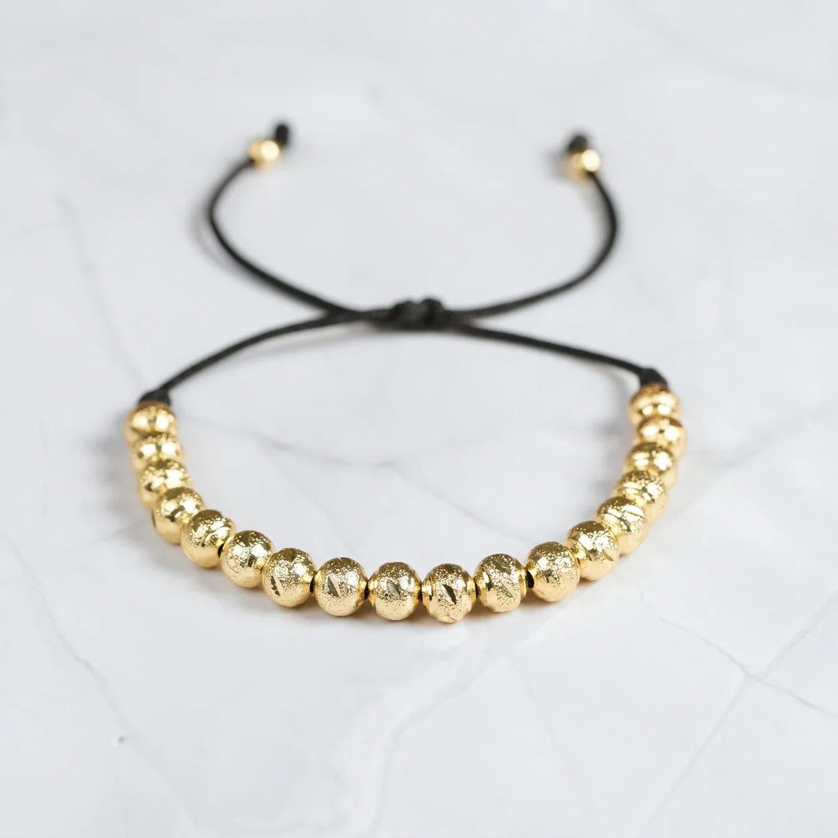 Manilla Hilo Negro Diamantada 18B
